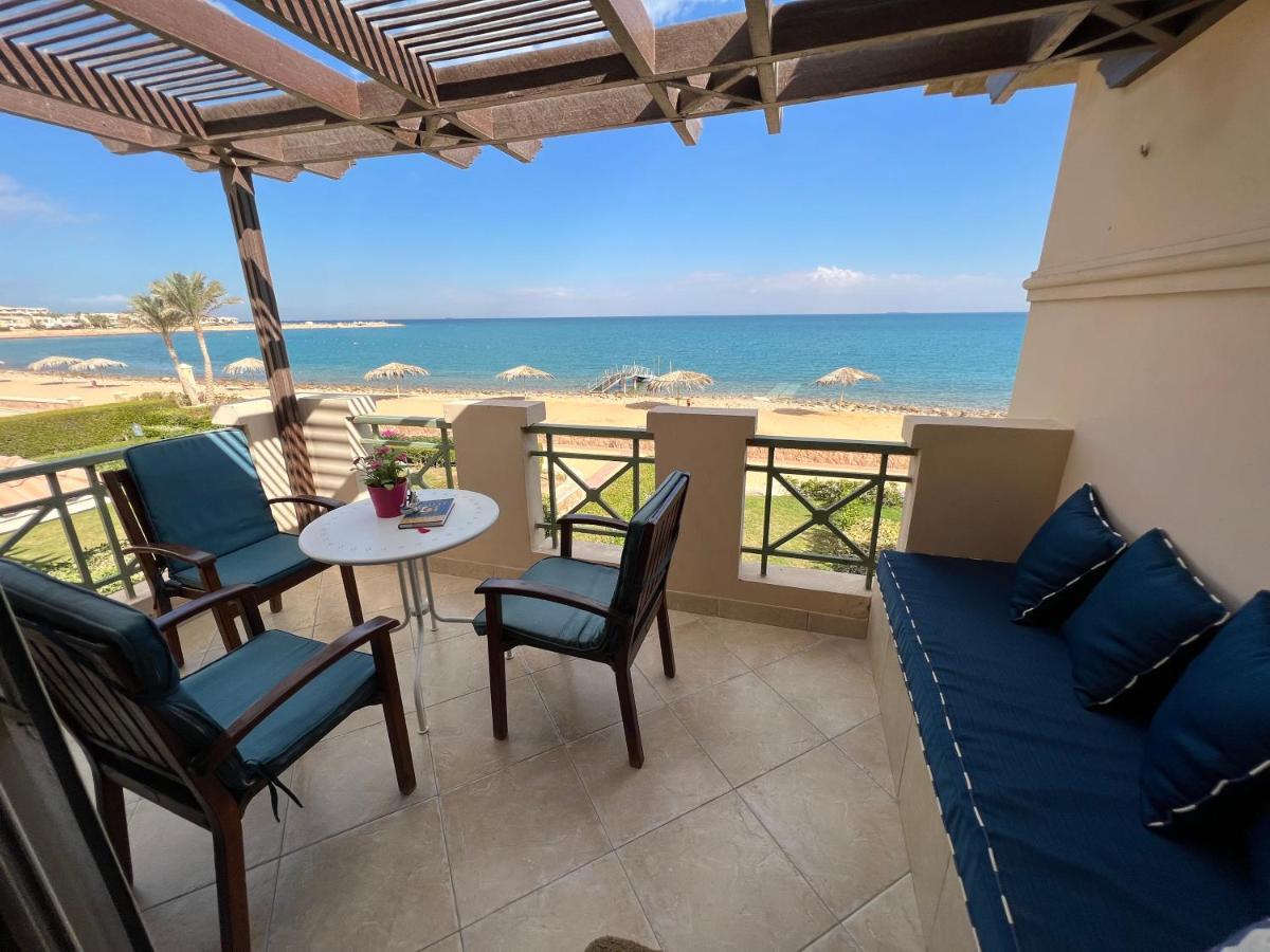 Villa Amazing Beachfront Townhouse Chalet Ain Sokhna Ain Suchna Exterior foto